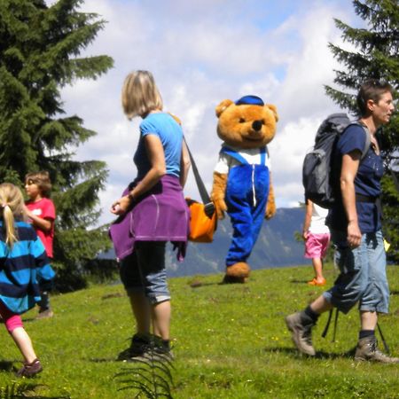 Dachstein West Hotel Gmbh-Kirchenwirt Russbach 루스바흐 암 파스 그슈에트 외부 사진