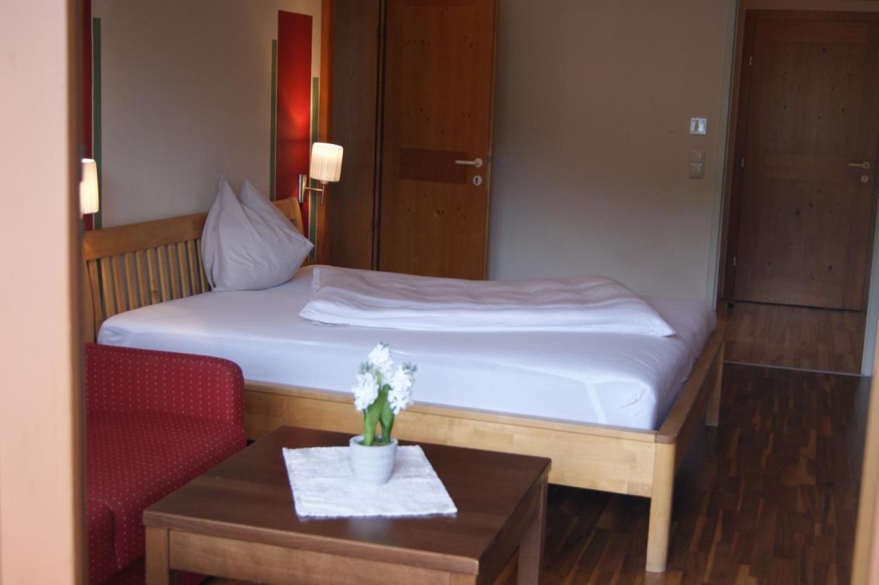 Dachstein West Hotel Gmbh-Kirchenwirt Russbach 루스바흐 암 파스 그슈에트 외부 사진